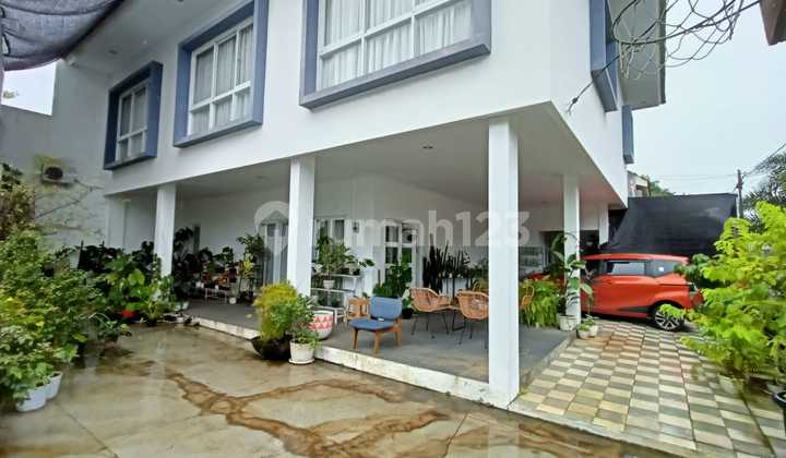 Rumah Luas Bagus Terawat Dalam Komplek Di Ciputat
