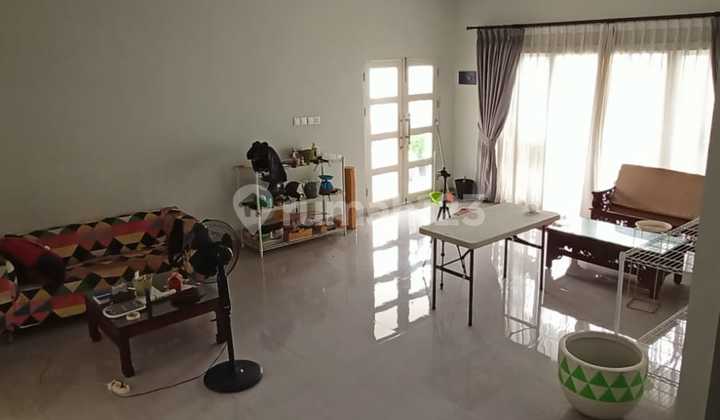 Rumah Luas Bagus Terawat Dalam Komplek Di Ciputat 2