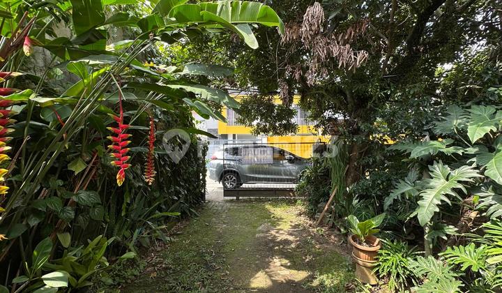 A House Suitable for Boarding Near UI Depok University 2