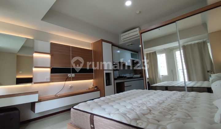 For Rent - Studio Apartemen Siap Huni Di Tanjung Duren Jakarta Barat  2