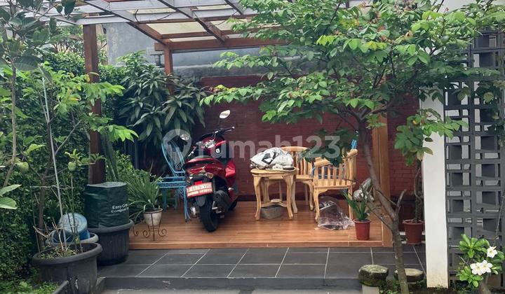 Dijual;rumah Cantik Nyaman Dan Asri Di Budisari