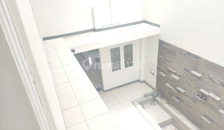 Rumah cantik jingganagara siap huni di kota baru Parahyangan  9