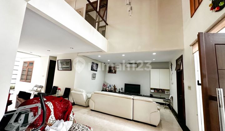 Jual Rumah sayap Lengkong siap huni cantik Jual Rumah sayap Lengkong siap huni cantik