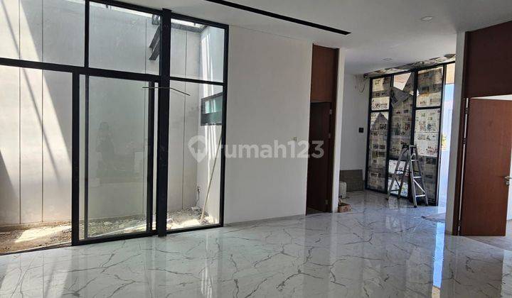 Jual Rumah Baru Gress Di setraduta Siap Huni keren  1