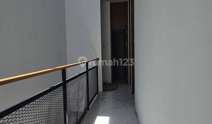 Jual Rumah Baru Gress Di setraduta Siap Huni keren  2