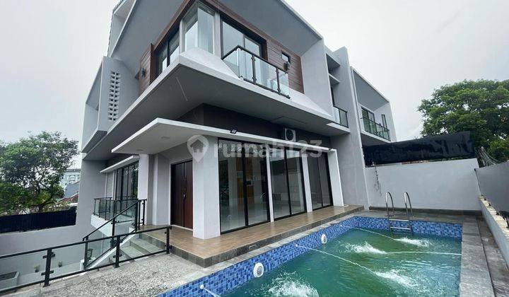 Di Jual Rumah Baru Sayap Pasteur Ada Kolam Renang  1