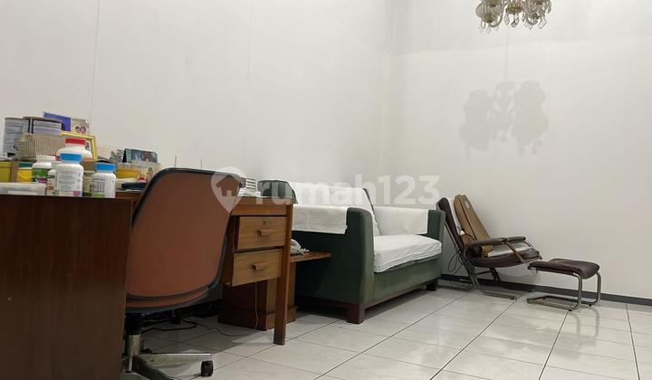 Disewzkan Rumah Luas Di Pusat Kota Di Sayap Riau 2