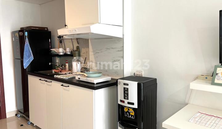 Selling 1 Unit of Tera Residen View Mountain N Crown Plaza Apartment Fully Furnished 2