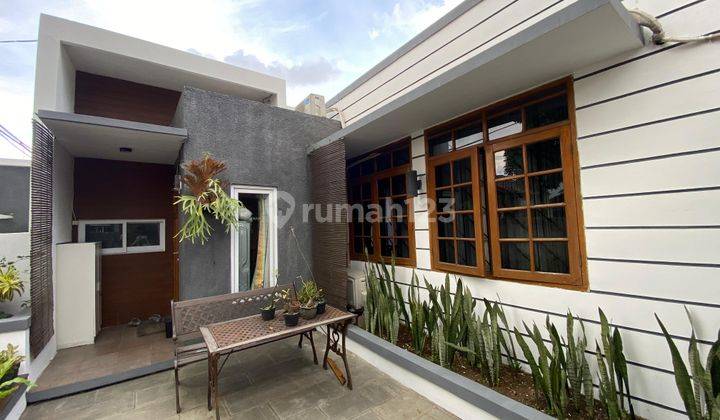 Dijual Rumah Keren Di Dalam Clister Di Cibogo Pasteur 1