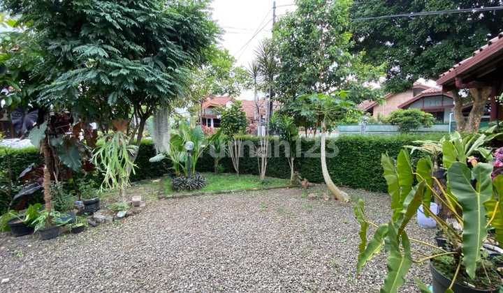 Price Drop! Luxurious Fully Furnished House 1km from Pasteur Toll Bandung - Hook, One Gate, SHM 2