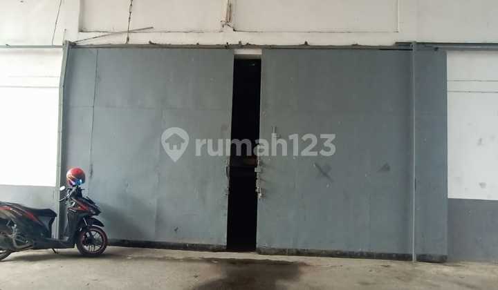 Disewakan Gudang di Cibinong, Bogor, Jawa-Barat, Lokasi Bagus dan Strategis, Akses Mudah, bisa Container, Akses Tol Cibinong-Citeureup