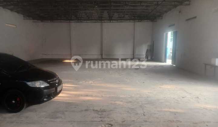 For Rent Warehouse in Cililitan, East Jakarta, Prime and Strategic Location, Easy Access, Well-Maintained Warehouse, Includes Office Space, Close to Highway For Rent Warehouse in Cililitan, East Jakarta, Prime and Strategic Location, Easy Access, Well-Maintained Warehouse, Includes Office Space, Close to Highway