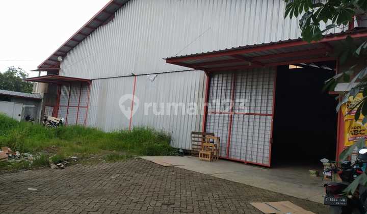 Disewakan Gudang Sawangan Depok, Gudang Siap Pakai, Lokasi Bagus Dan Strategis, Akses Mudah, Bisa Container, Dekat Tol 2