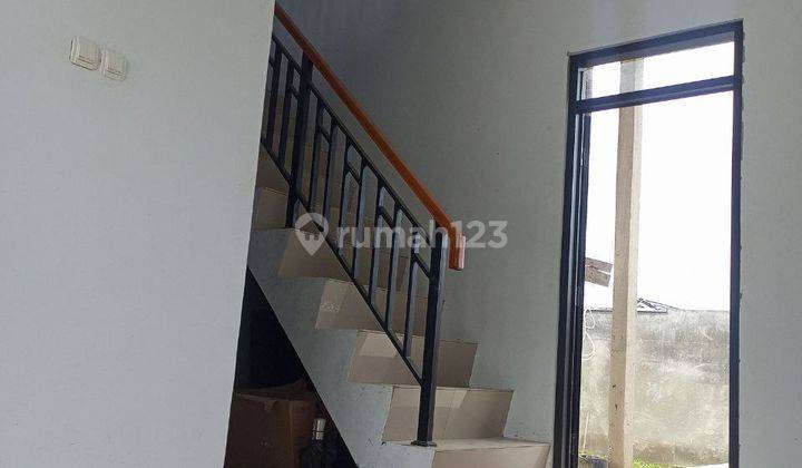 Rumah Lux 2 Lt Dkt Pemkab Dp Ringan 