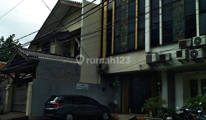 Ruko 3 lt, hrg 170jt lokasi OK.. dkt tol