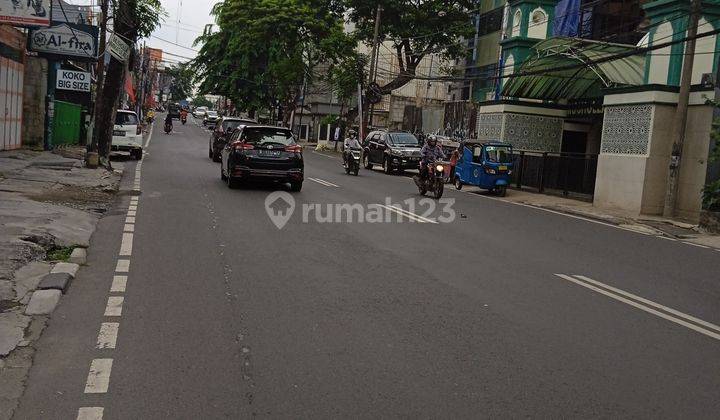 Ruko murah 3,5 lantai, di lokasi area Bisnis 2