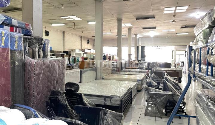 Street Side Business Space for Sale, Suitable for Paddle Kos Kosan Street Side Business Space for Sale, Suitable for Paddle Kos Kosan