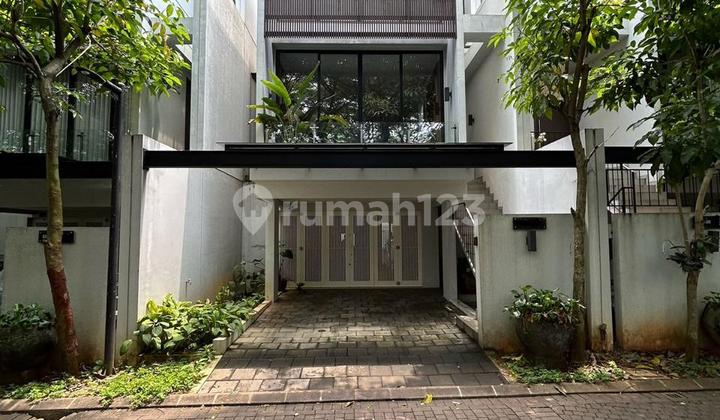 Rumah Dijual Serenia Hills Jakarta Selatan