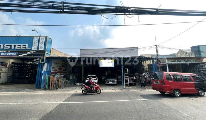 Street Side Business Space for Sale, Suitable for Paddle Kos Kosan Street Side Business Space for Sale, Suitable for Paddle Kos Kosan