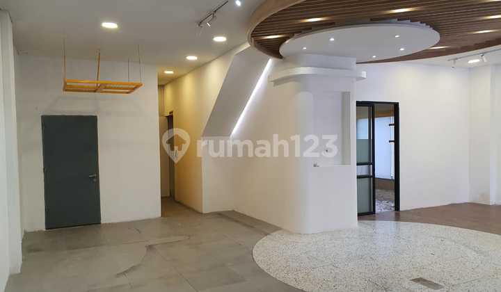 Ruko Pik Gandeng 2 Huk dan Badan Harga di Bawah Pasaran , Murah