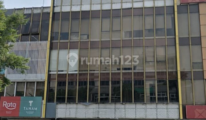 * For Rent: 3-Unit Shophouse Row in Piktro, Sudh Jebol, Surrounded by Banks & Famous Restaurants