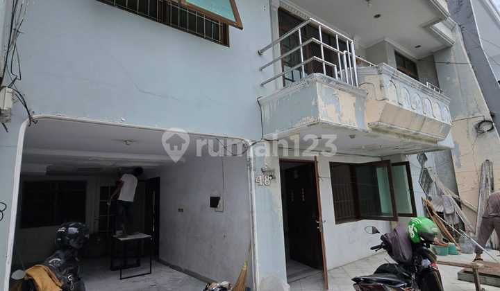 muara karang blok 5 , uk 10x18, hadap selatan siap , good deal muara karang blok 5 , uk 10x18, hadap selatan siap , good deal