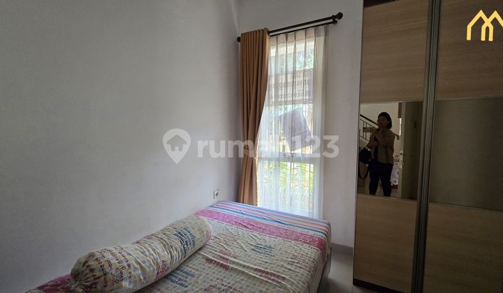 Dijual Rumah SHM Full Furnish Cluster Edison Summarecon Serpong 10