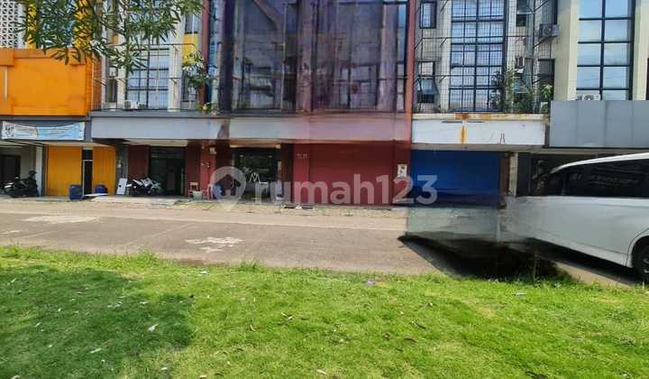 Dijual Ruko 2 Gandeng 3 Lantai Sederetan Azko-Pahoa Dijual Ruko 2 Gandeng 3 Lantai Sederetan Azko-Pahoa