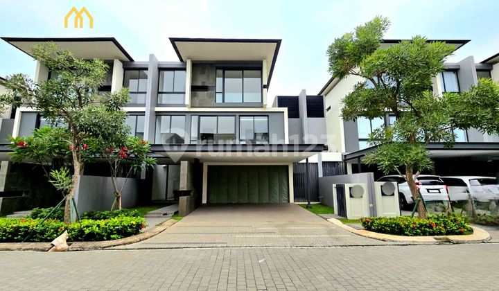 Jual Cepat Lyndon Navapark Furnish Ada Kolam Renang & Lift Jual Cepat Lyndon Navapark Furnish Ada Kolam Renang & Lift