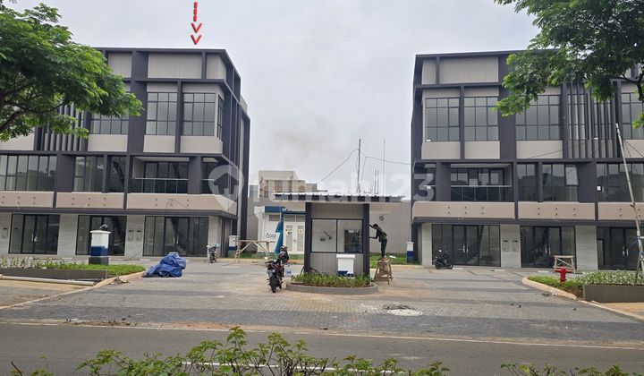 Jual Ruko Enchante 3Lt Masih Baru Posisi Hook di Bsd City