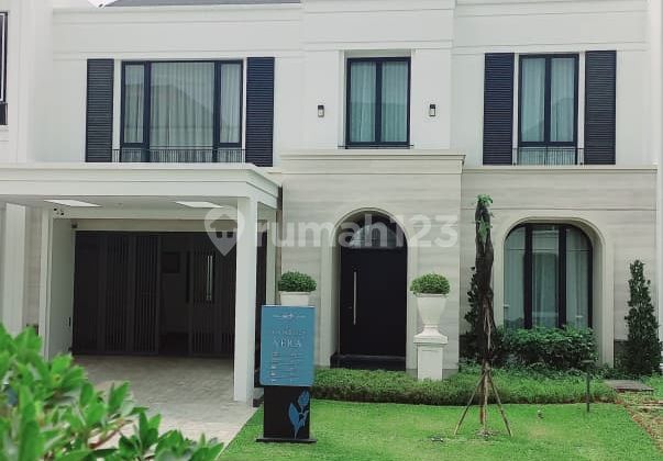 Rumah Luxury GRAMERCY Type AERA di Alam Sutera 
