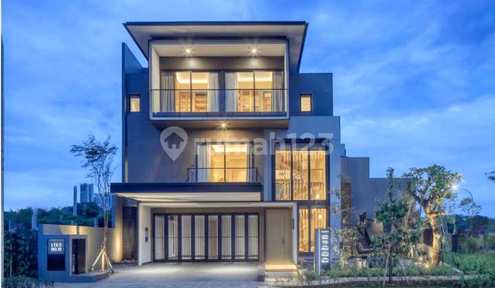 For Sale Exclusive Corner House - Layton New in Navapark BSD City 2