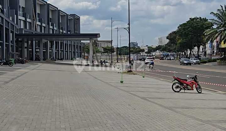 For Rent 2 Adjacent Hudson Studio Loft Shophouses Ready for Use