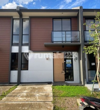 Disewa Rumah di CENDANA PEAK Karawaci Siap Huni Disewa Rumah di CENDANA PEAK Karawaci Siap Huni