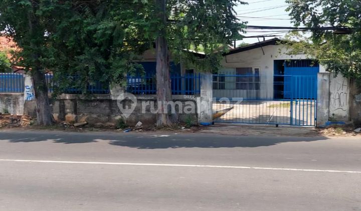 For Sale Ready-to-Use Warehouse in Cipondoh, Neat and Well-Maintained with SHM