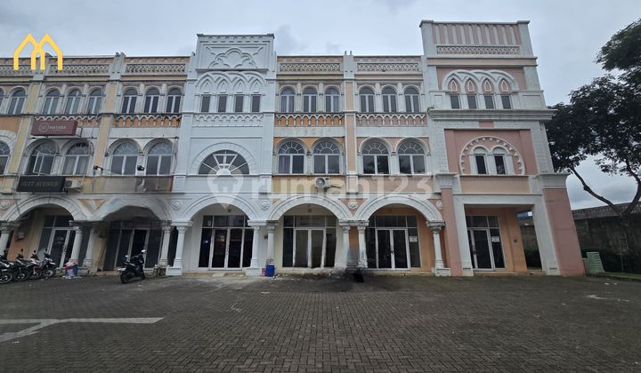 For Sale: Alicante 3-Story Shop House Facing Main Road in Gading Serpong