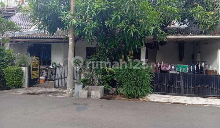 5894-Yl di Jual Rumah Tua di Sunter Jakut