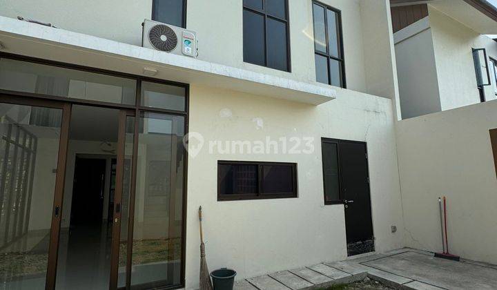 Rumah Sewa 2 Lantai Bagus SHM di Jakarta Garden City, Jakarta Timur 1