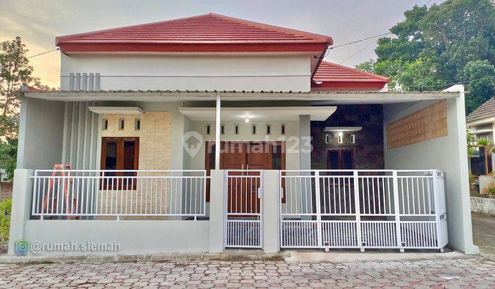 Rumah Dalam Cluster Strategis Jalan Kaliurang Selatan Kampus Uii 1