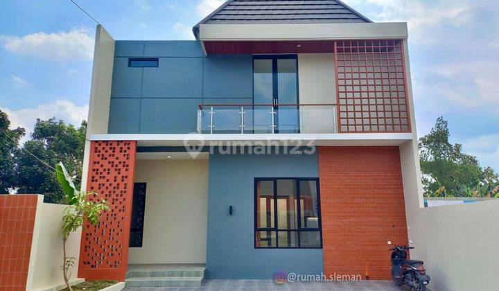 Rumah Townhouse Mewah Strategis Jalan Kaliurang dekat Kampus UII 1