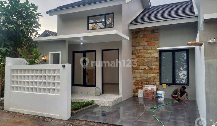 Rumah Cantik Minimalis Jalan Godean 20 menit Pusat Kota Jogja 2