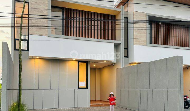 Rumah 2 Lantai Modern Jalan Palagan Utara Hyatt 15 Menit Ugm Uii Jogja 2