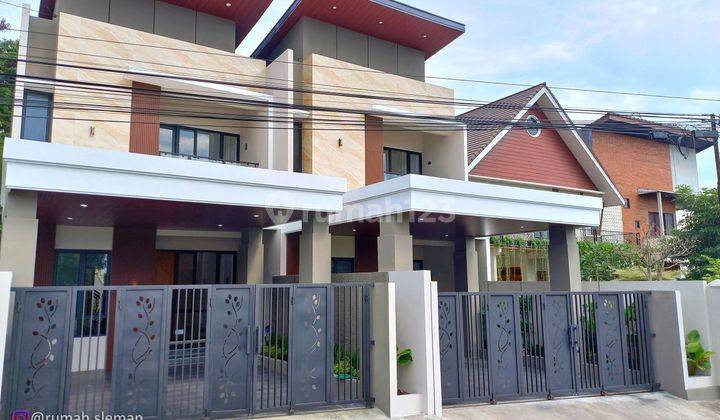 Rumah Mewah Modern Backyard Luas Jalan Kaliurang Dekat Kampus Uii 2