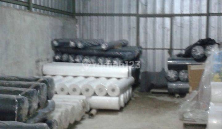 Pabrik Textil 1600 Meter di Jl. Sholeh Iskandardinata 5
