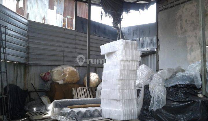 Pabrik Textil 1600 Meter di Jl. Sholeh Iskandardinata 9