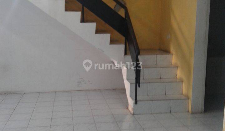 Ruko 2 Lantai, Dekat Tol Jagorawi di Pulo Armin 2