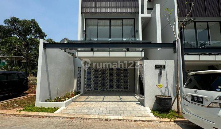 Sewa Serenia Hills. Quantum Baru Serahterima. Cocok Ekspatriat. Lokasi Bagus. Rumah Hook 1