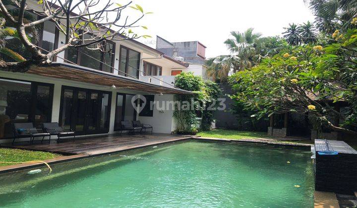 House In Central Kemang Ready On june 2