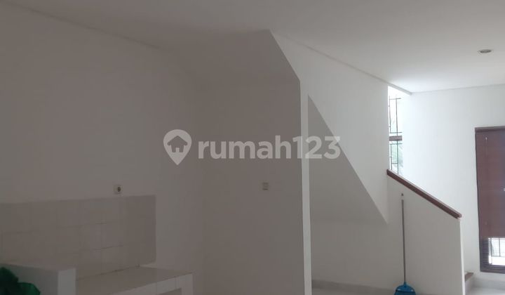 Dijual Rumah Siap Huni di Bintaro Sektor 9, An 2