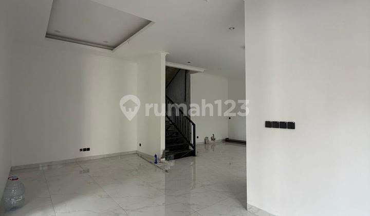 Jual Rumah On Progress di The Icon Bsd 2